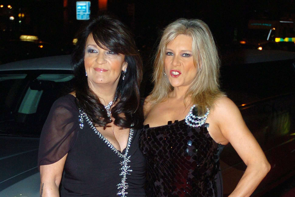 Samantha Fox perd sa compagne, son "âme soeur" Mort de Myra Stratton