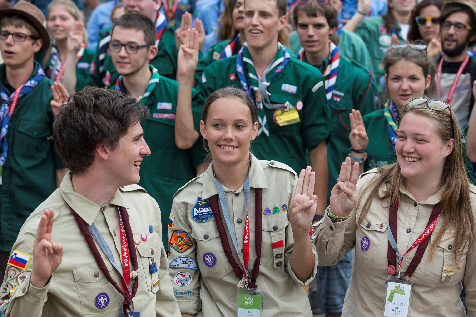 Chez Les Scouts Une Fillette Entre 8et11ans