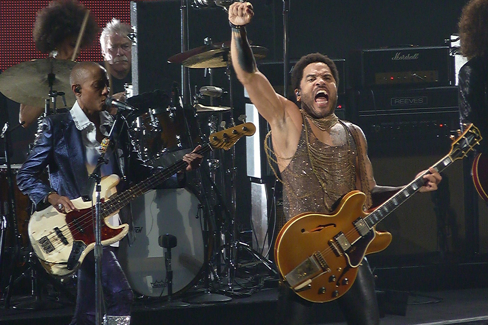 Hier soir à Paris... Lenny Kravitz En concert à Bercy