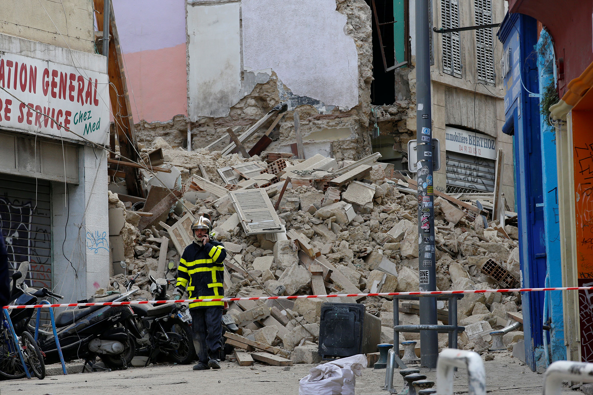 Effondrement D'immeubles à Marseille : Un Huitième Corps Retrouvé