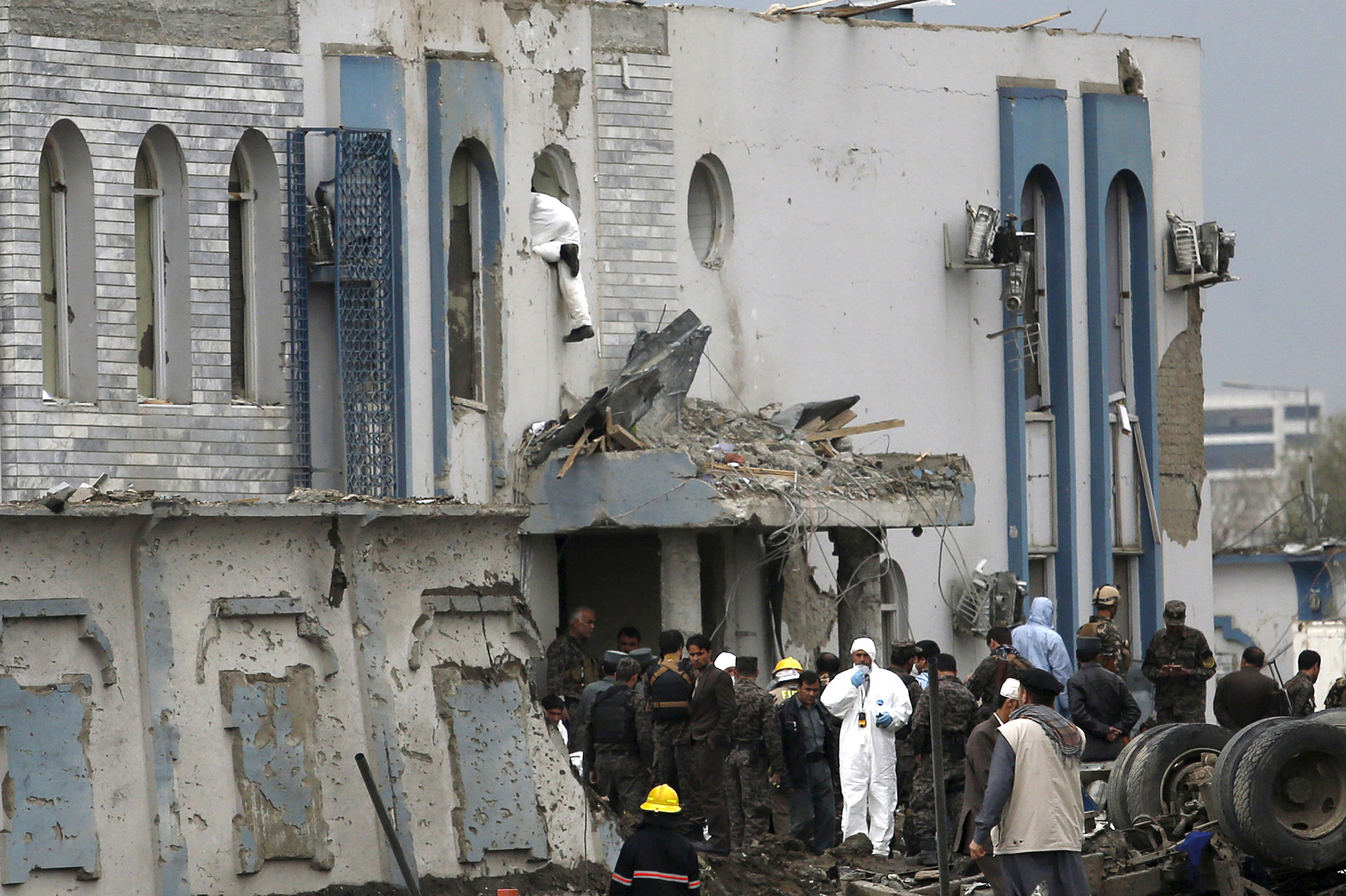 L'attentat à Kaboul a fait 64 morts