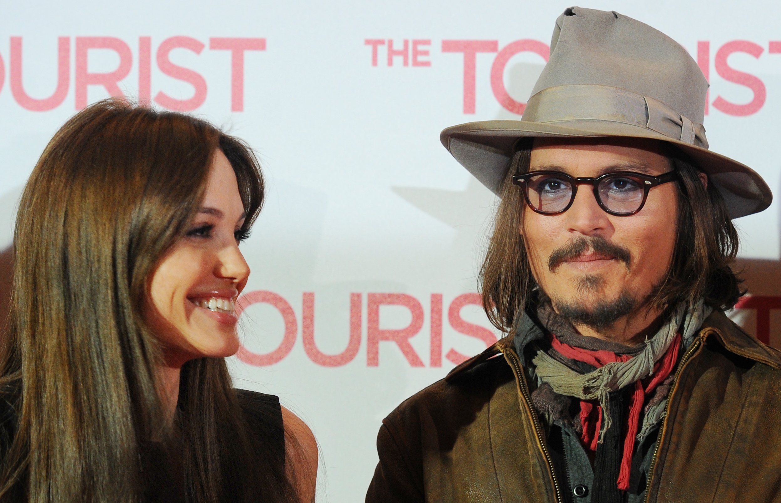 Angelina Jolie et Johnny Depp enfin côte à côte