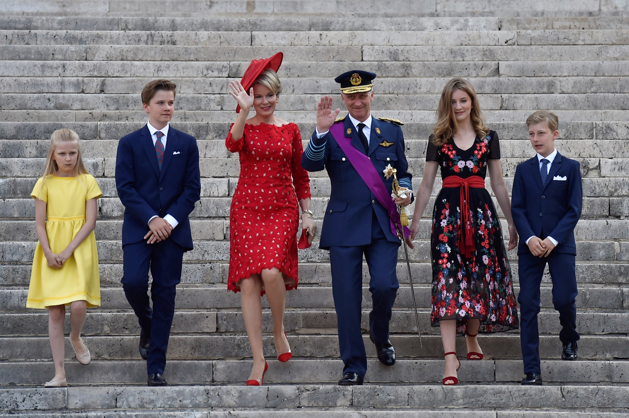 La Famille Royale Belge Défile Pour La Fête Nationale