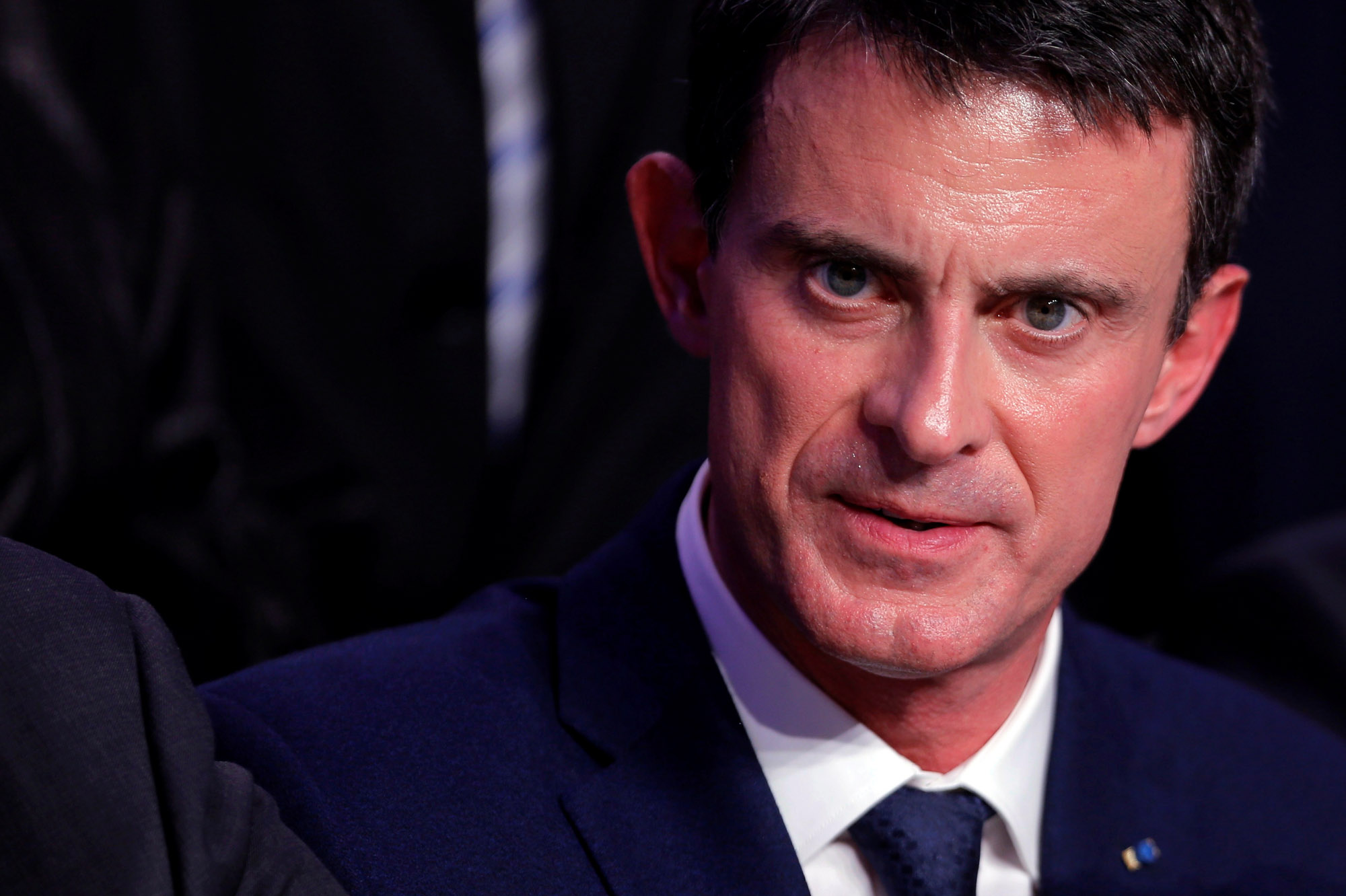 Manuel Valls Une Balle Quatre Morts Jeudy Politique