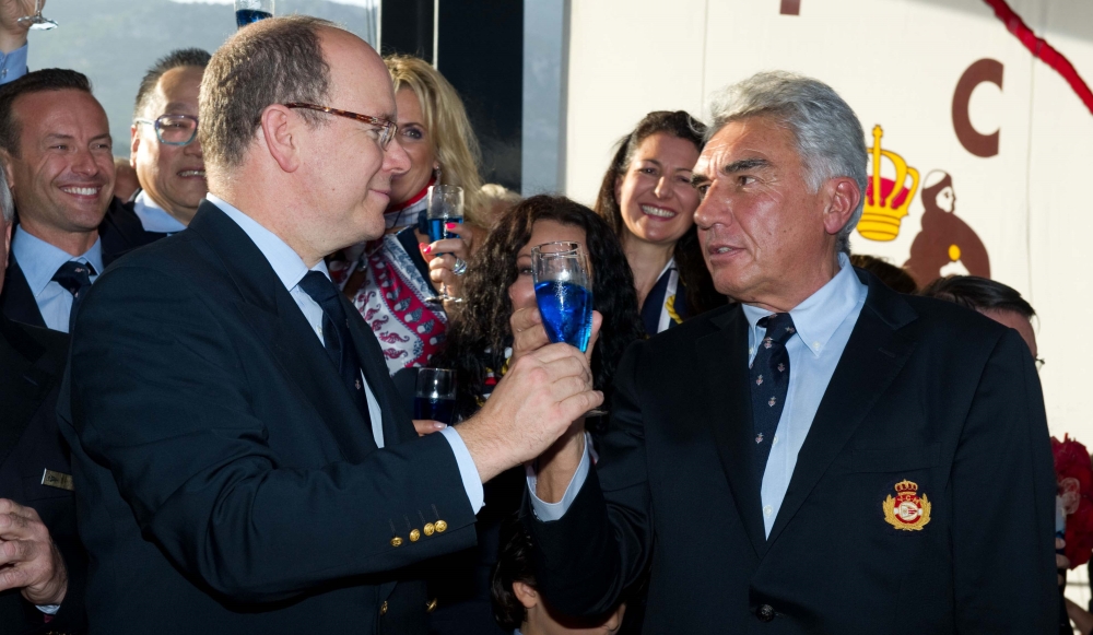 Le Prince Albert, capitaine au yacht club
