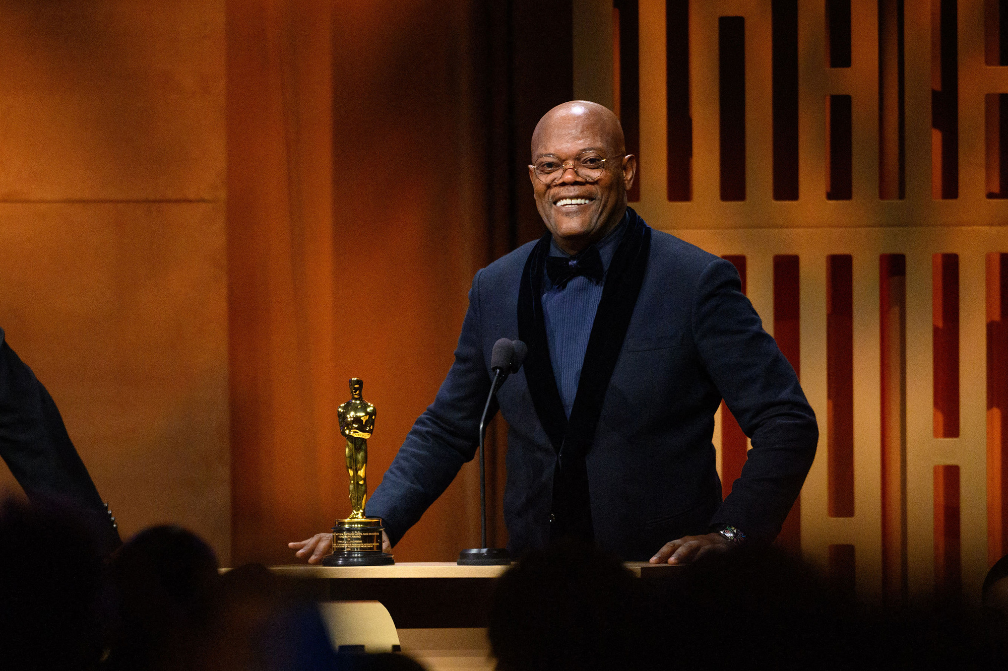 Samuel L. Jackson Receives Honorary Lifetime Achievement Oscar