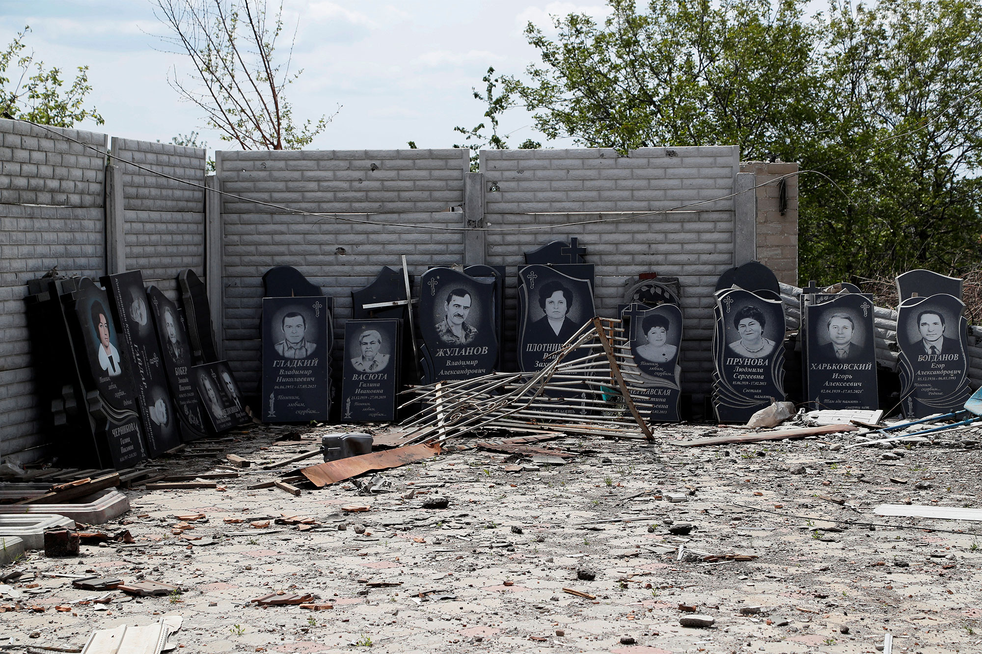 Combats dans le Donbass, Zelensky accuse la Russie de «génocide»... le point sur la guerre en Ukraine