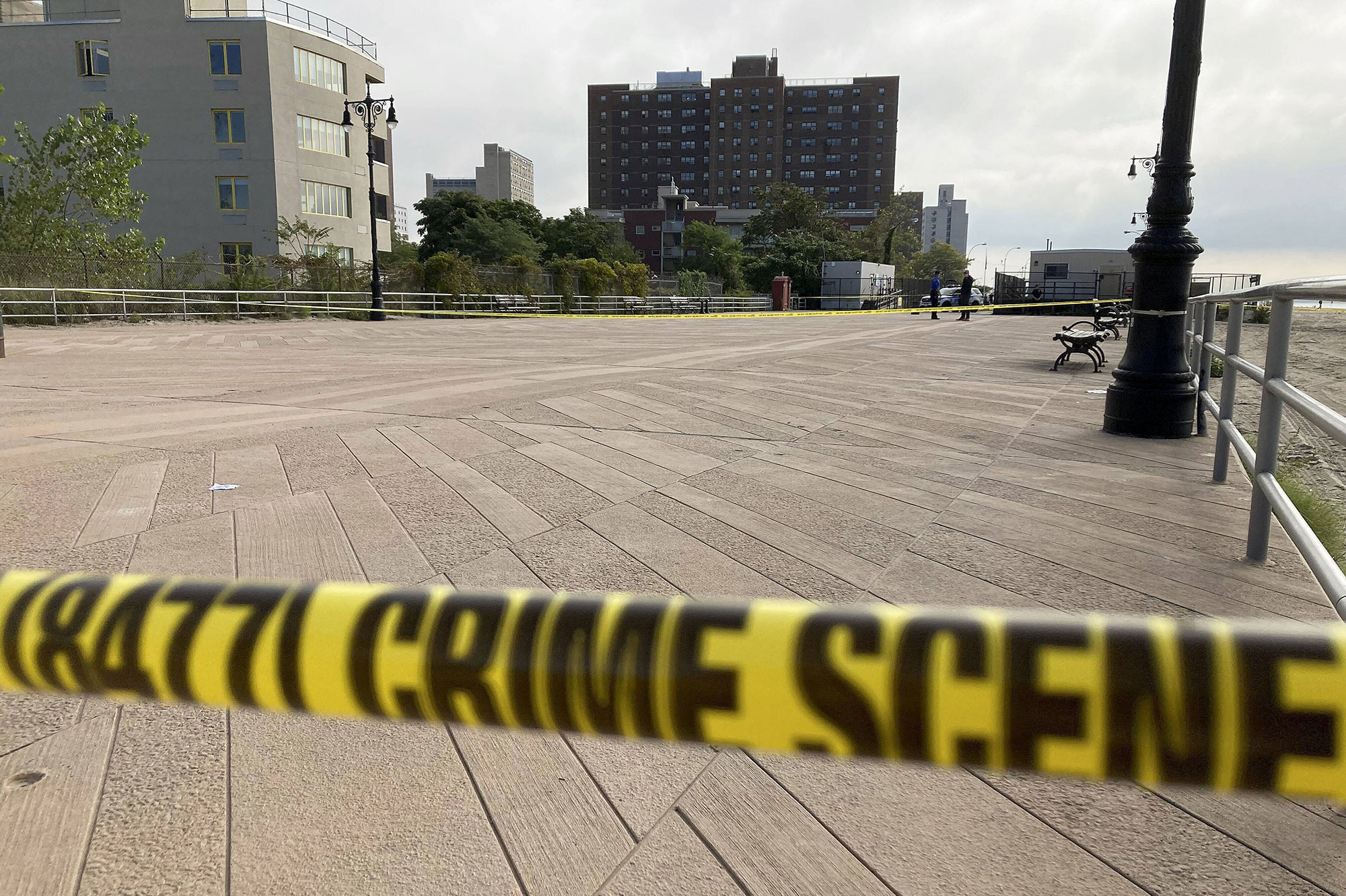 three children found dead on the beach, the mother arrested