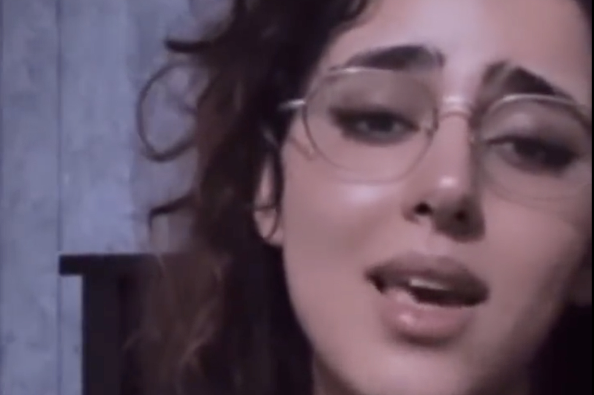 Iran : Elle chante «Bella Ciao» en farsi et touche le coeur du monde entier