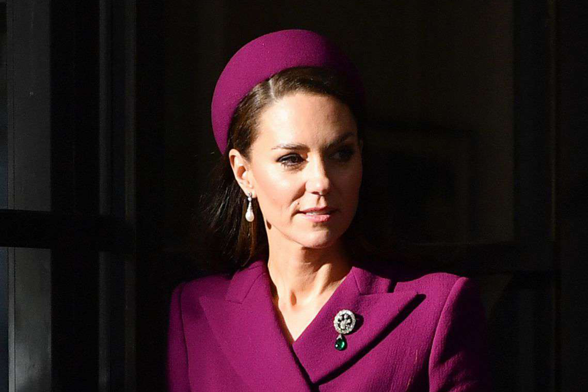 Kate Middleton Doù Vient La Broche Princesse De Galles Quelle Arbore Désormais 