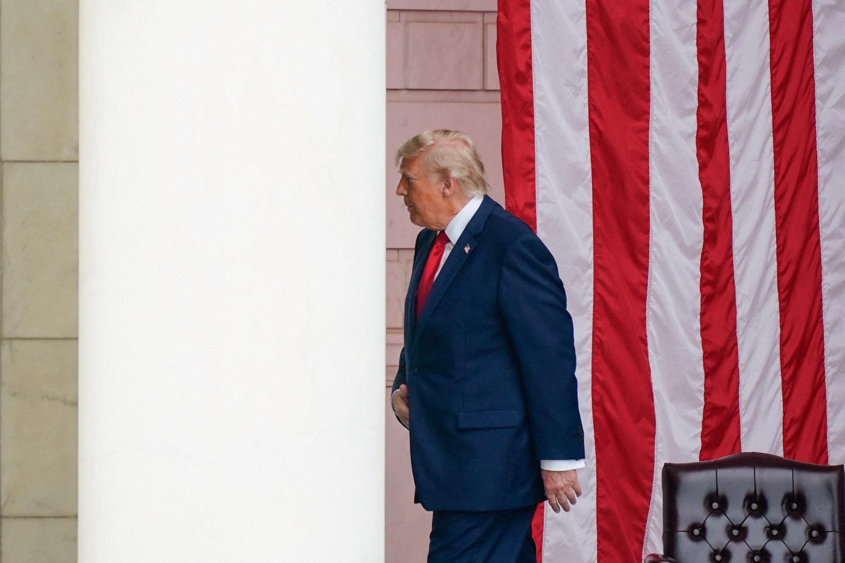 « Une augmentation de l’activité physique et une perte de poids » : les conseil des médecins à Donald Trump